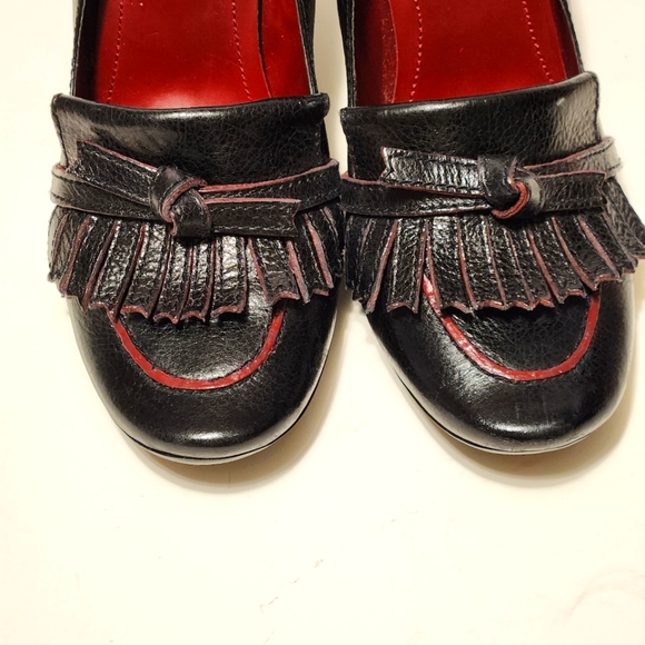 Tommy Hilfiger, 9M, Black Loafer Heel - Picture 2 of 9